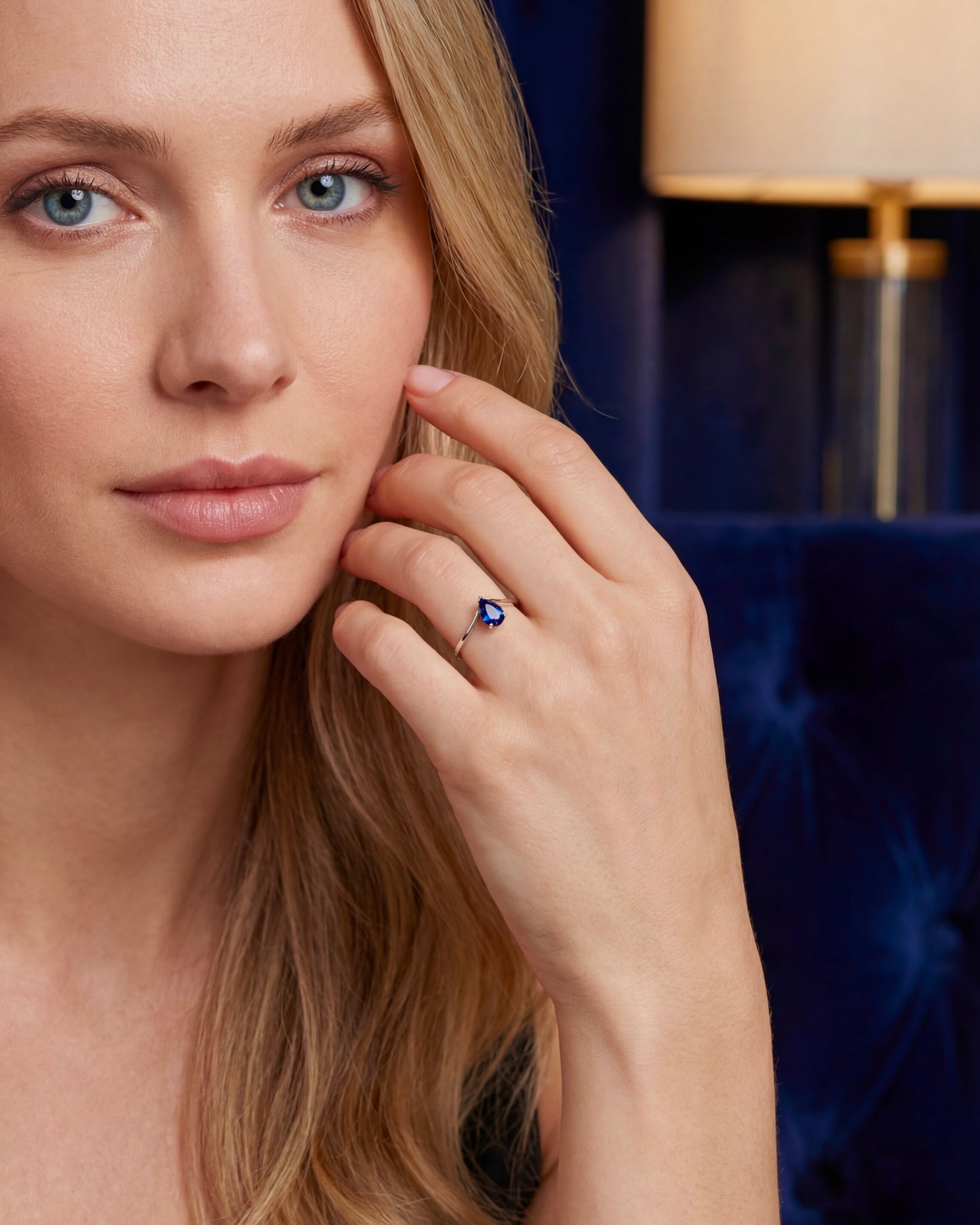 Anello a goccia blu in Argento