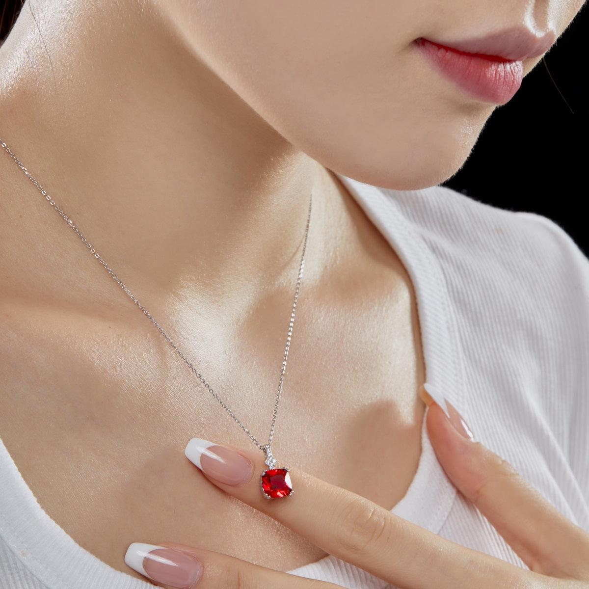 Collana in Argento Coco Pietra Rossa firmato Cucciola Gioielli