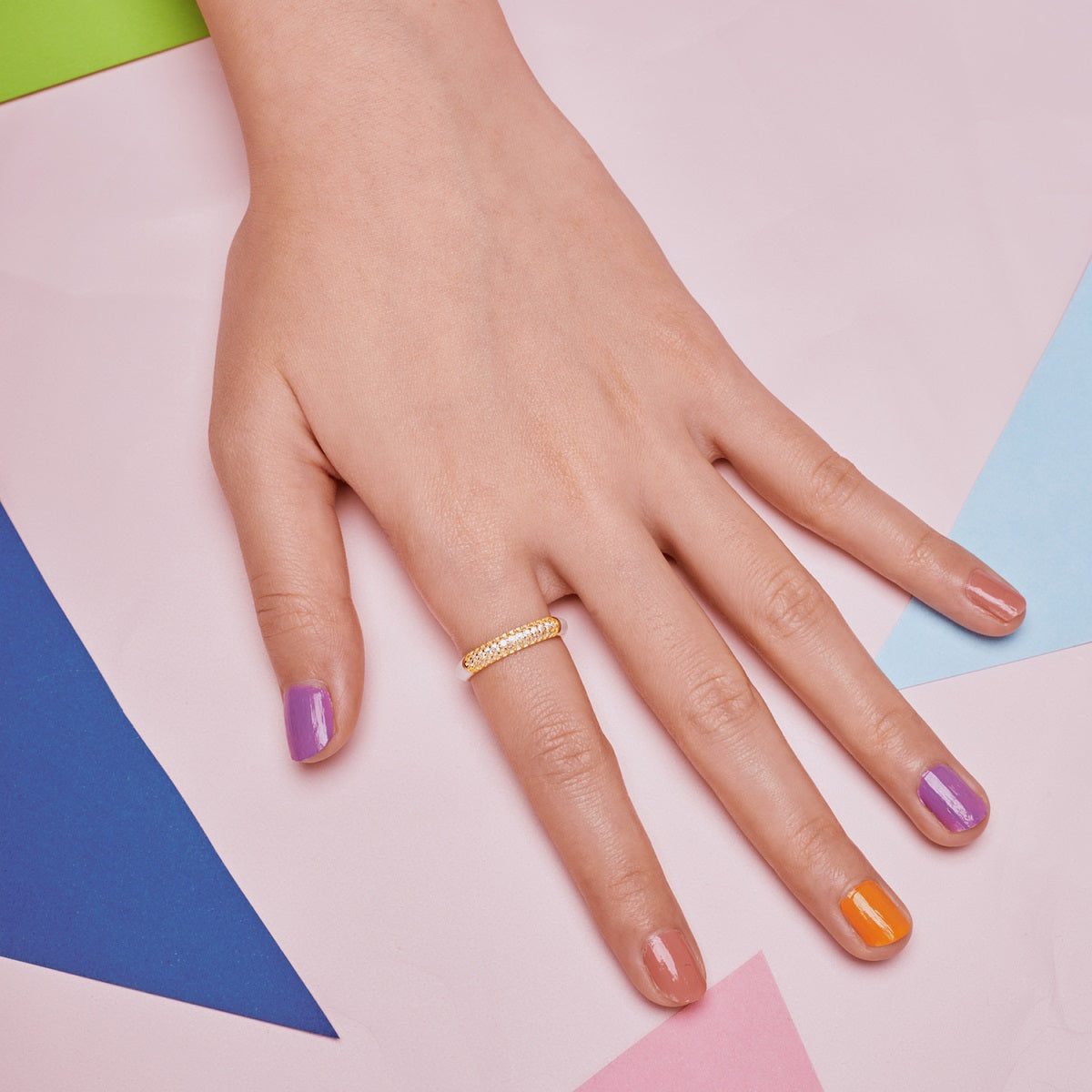 Anello a fascia Bianca Argento