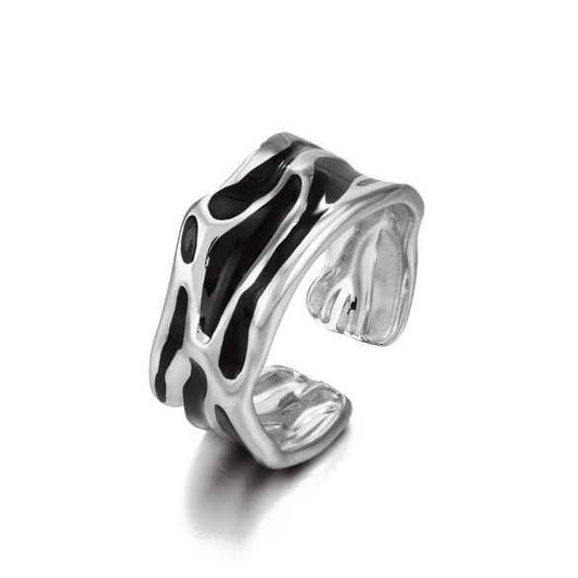 anello Vulcano in acciaio di Cucciola Gioielli