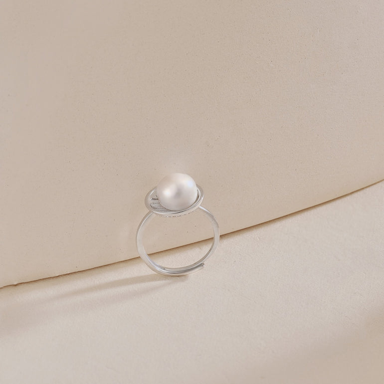 anello con perla regolabile