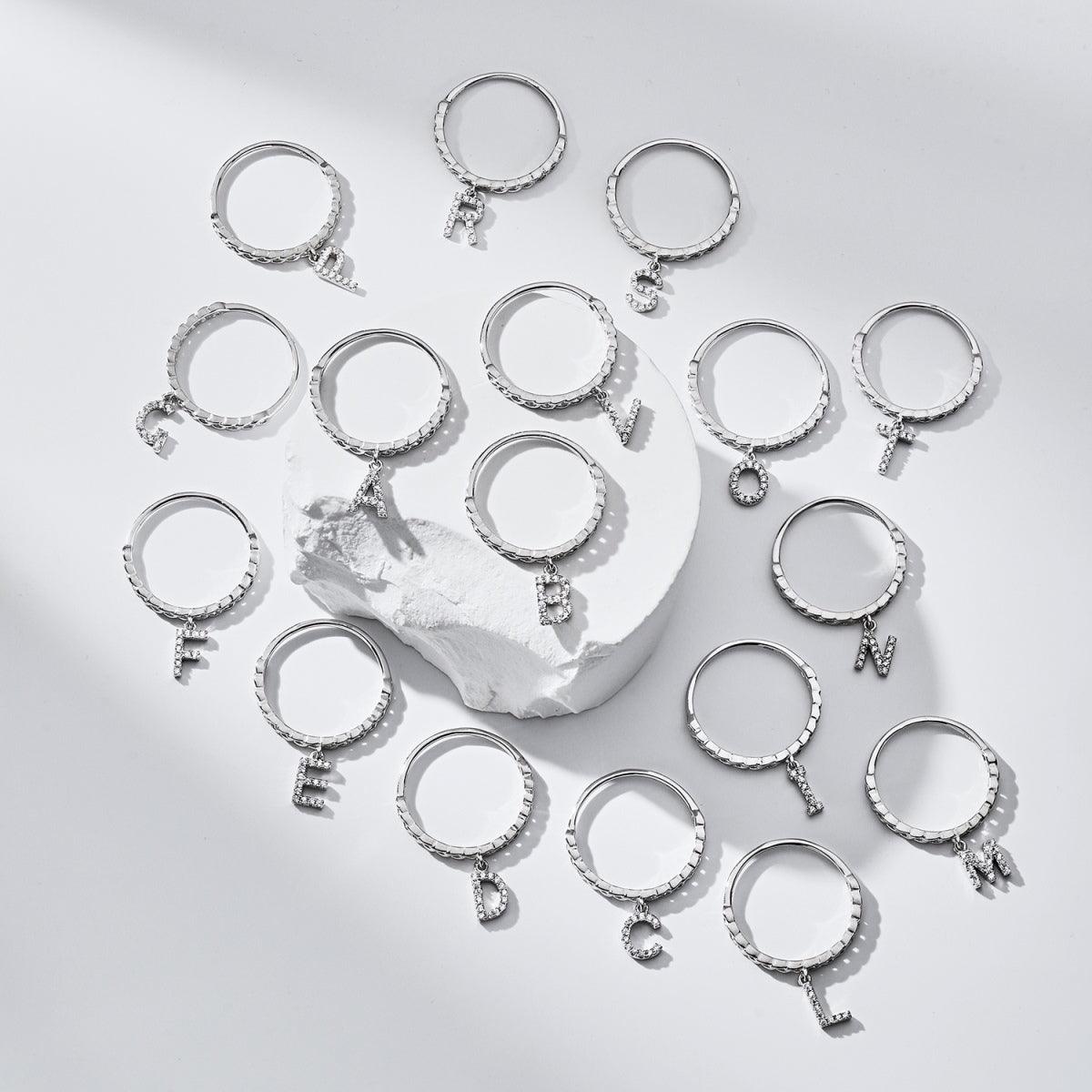 anello donna lettera i