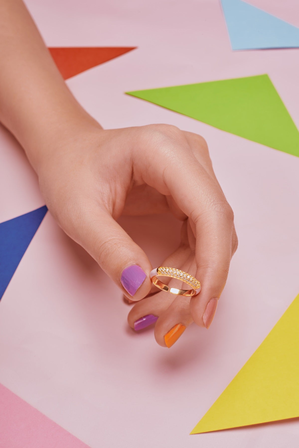 anello fascia rosa in argento