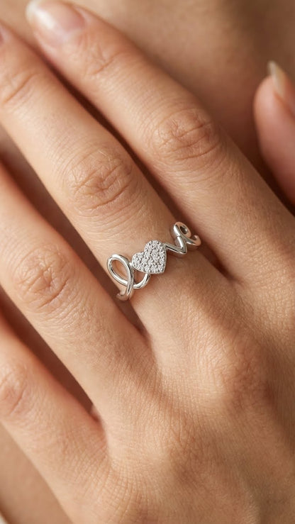anello in argento love di Cucciola