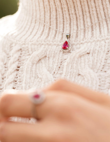 Collana a Goccia Pietra Rossa in Argento Cucciola Gioielli 