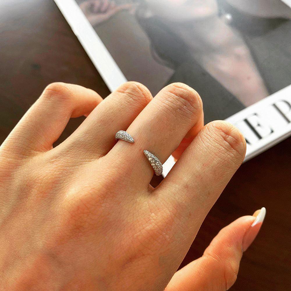 anello_coda_di_serpente_Indossato_in_argento_925 - cucciolagioielli