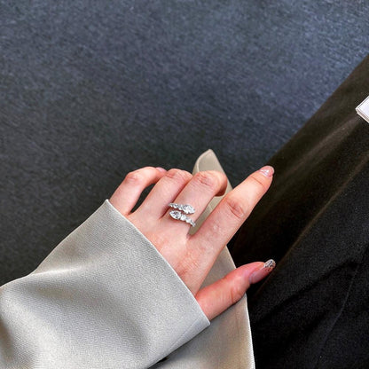 anello_indossato_argento_testa_di_leone - cucciolagioielli
