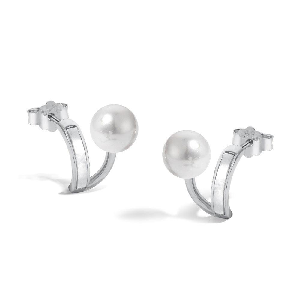 Orecchini in argento con perle